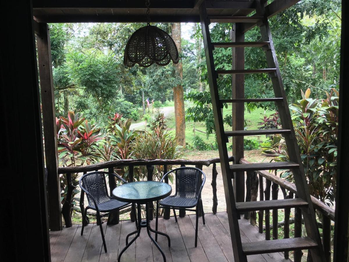 Rustic Chalet - Dahlia N Mawar At Sedim Vista 居林 外观 照片